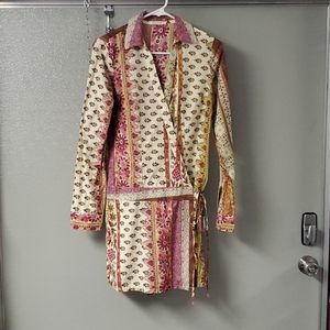 Rubber Ducky Boho Chic Wrap Tunic sz M?